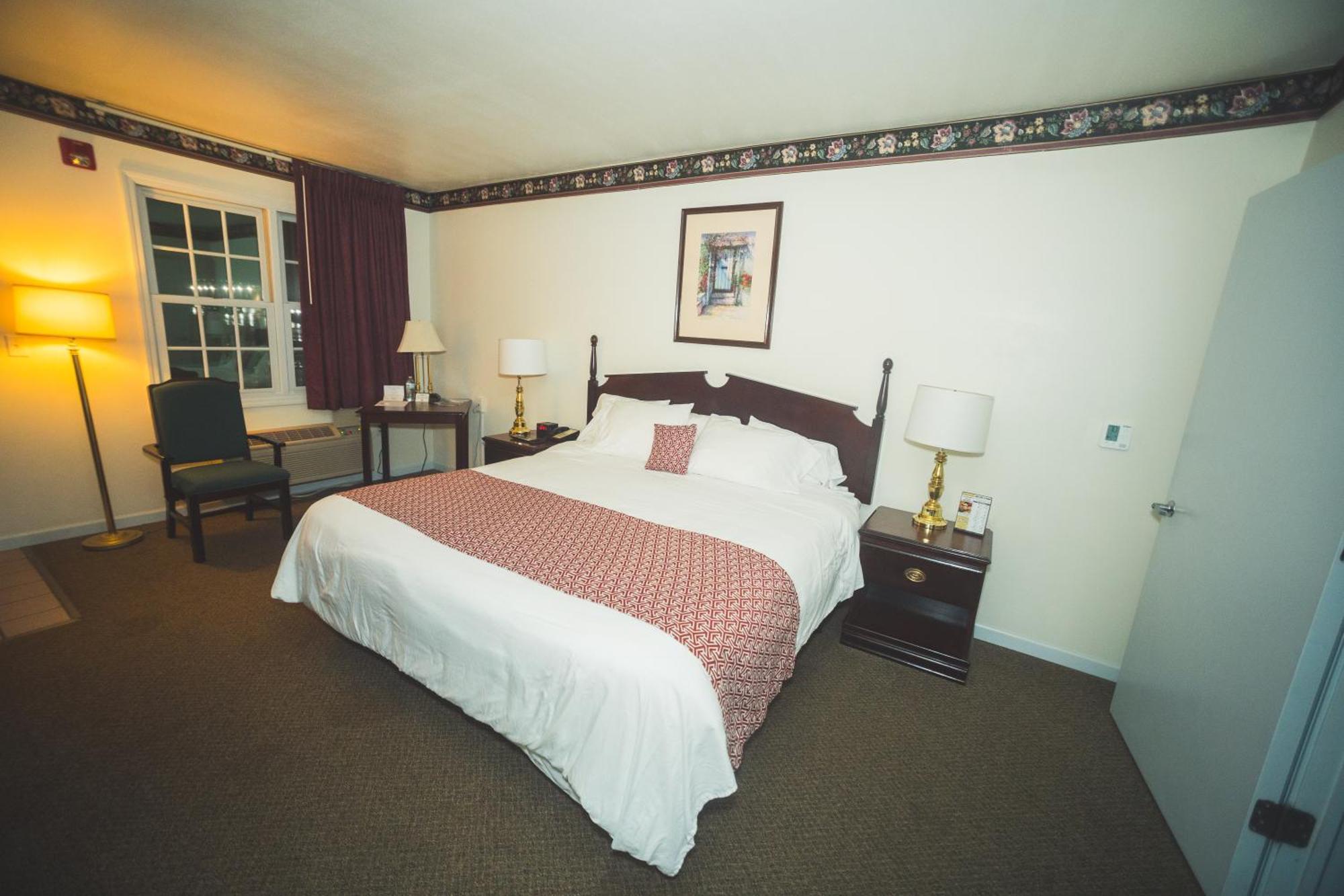 The Chalet Motel Mequon Ngoại thất bức ảnh